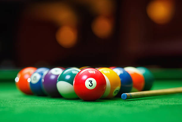 Đánh giá chất lượng bàn bida lỗ tại Billiards Hoàng Gia