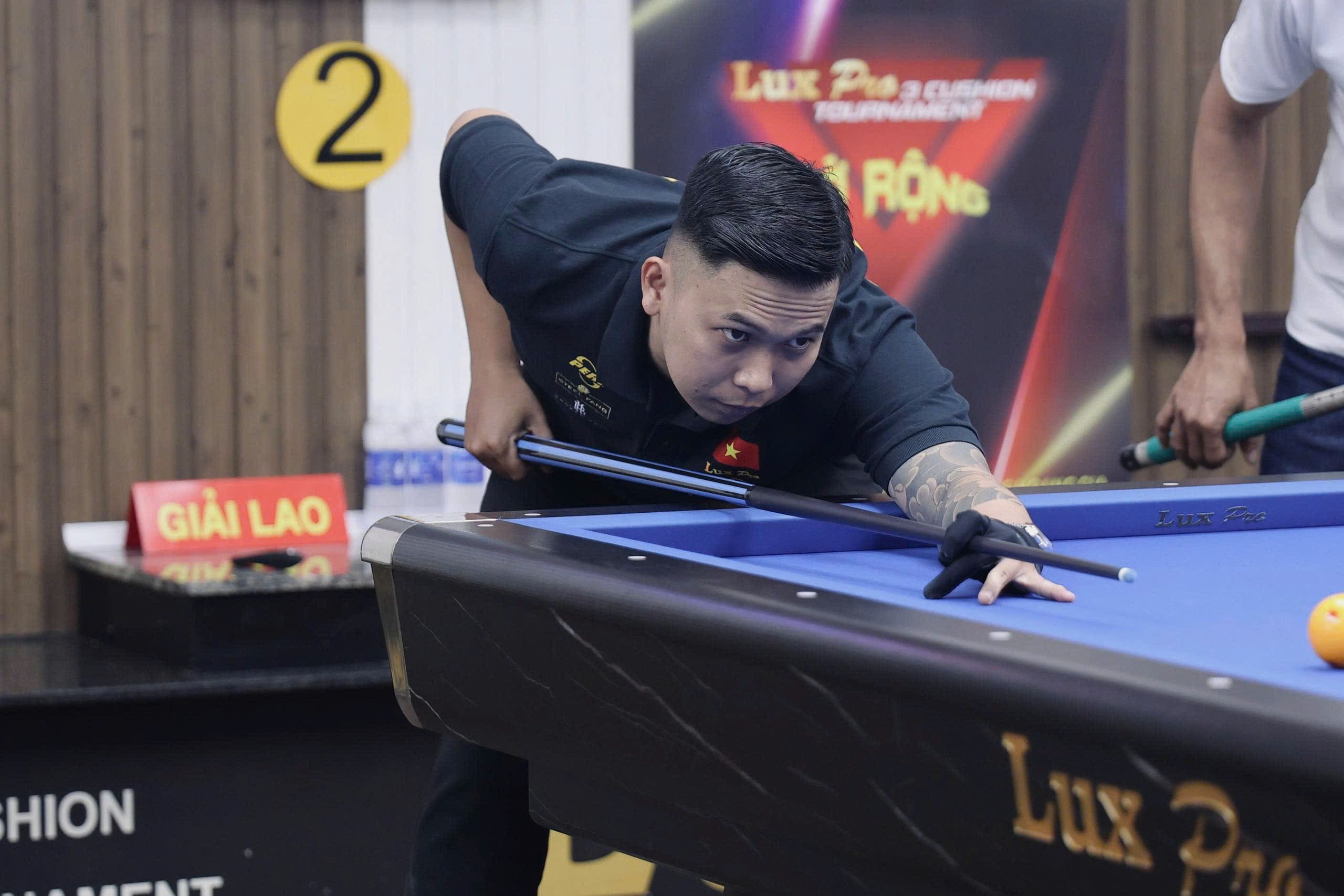 Tài năng đang lên Vỹ Jet