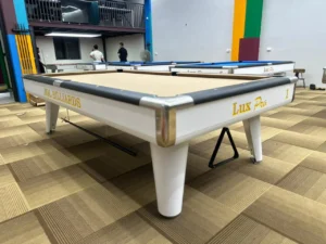 8 Bàn tại CLB JOL Billiards 5
